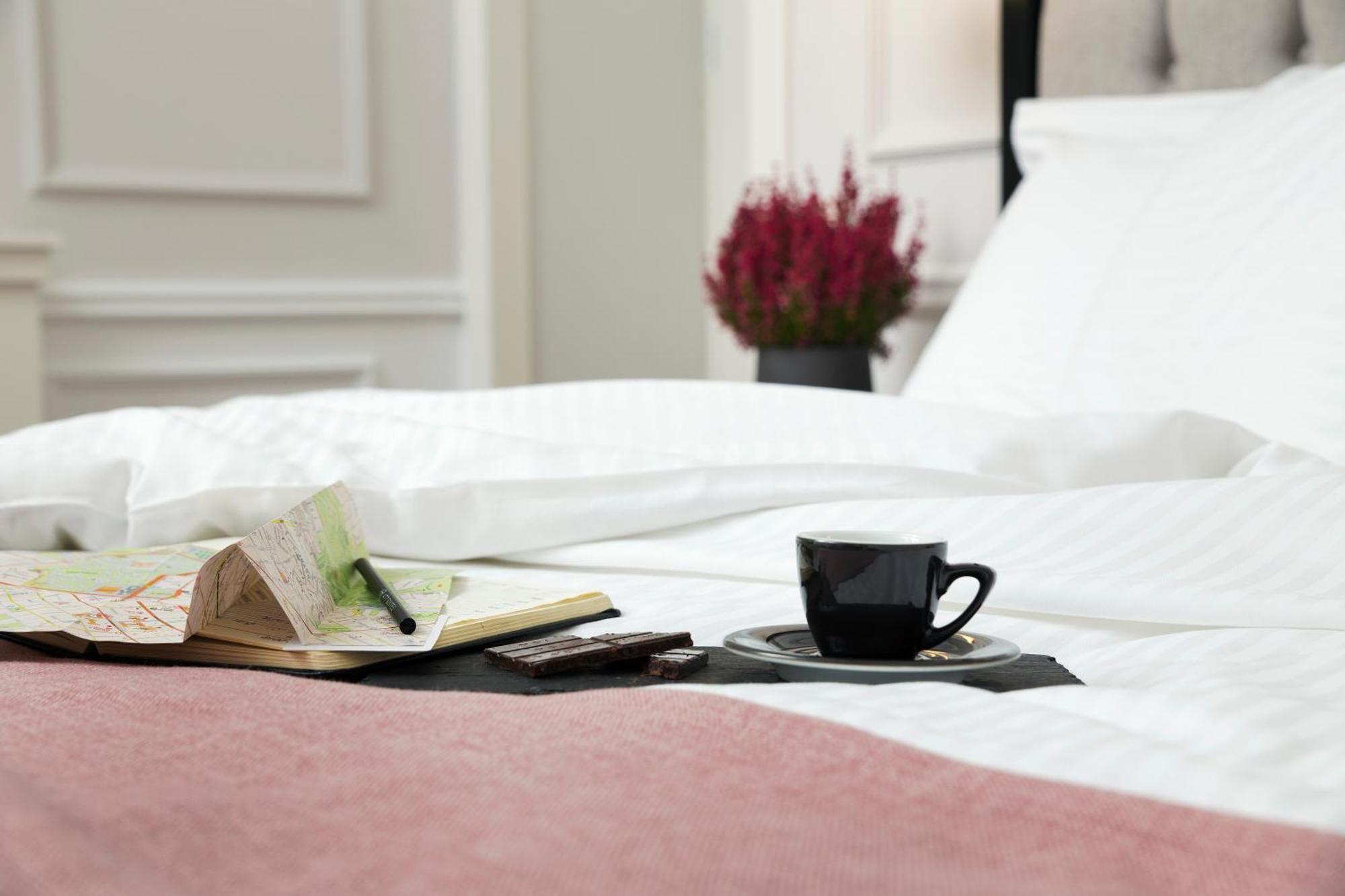 A77 Suites, Small Luxury Hotels Of The World Athens Room photo